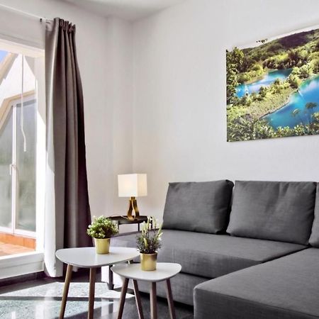 Atico Con Terraza Privada En Malaga Centro 아파트 외부 사진