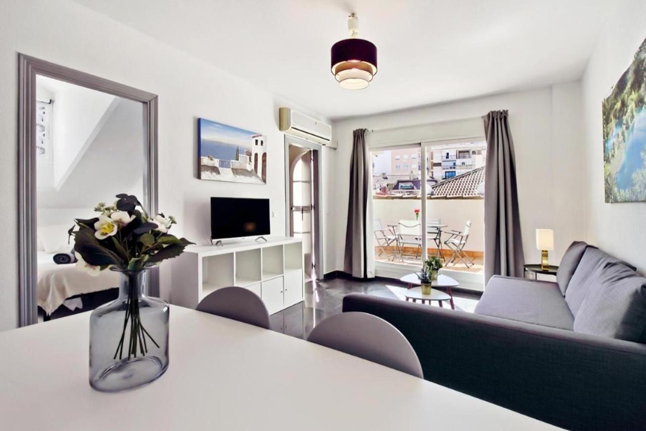 Atico Con Terraza Privada En Malaga Centro 아파트 외부 사진